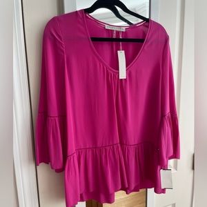 Trina Turk Pink Scoop Neck blouse Size M NWT